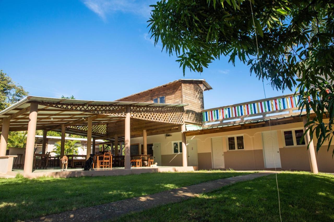 Gipsy Ranch Rooms Кабарете Екстер'єр фото