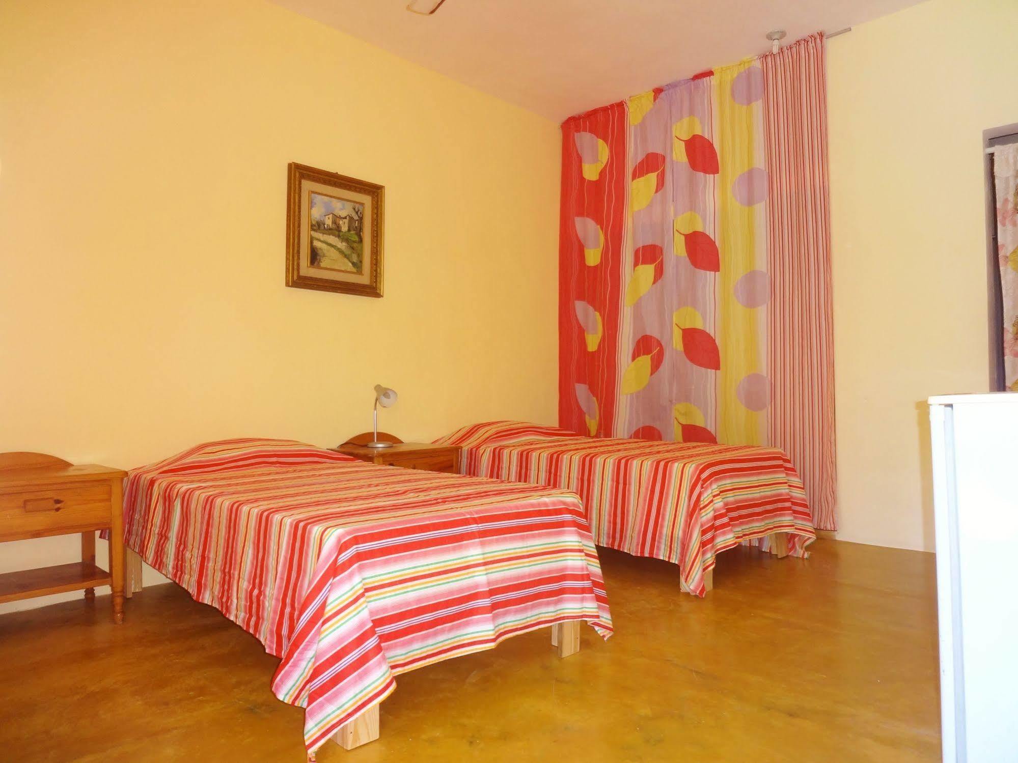 Gipsy Ranch Rooms Кабарете Екстер'єр фото
